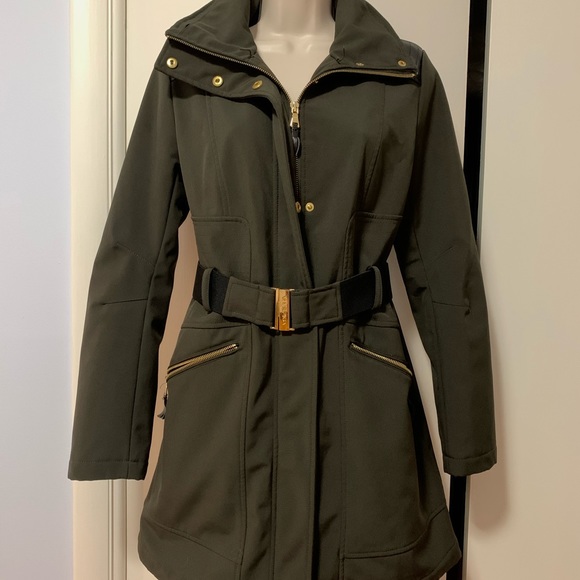 Jacket - Picture 3 of 4